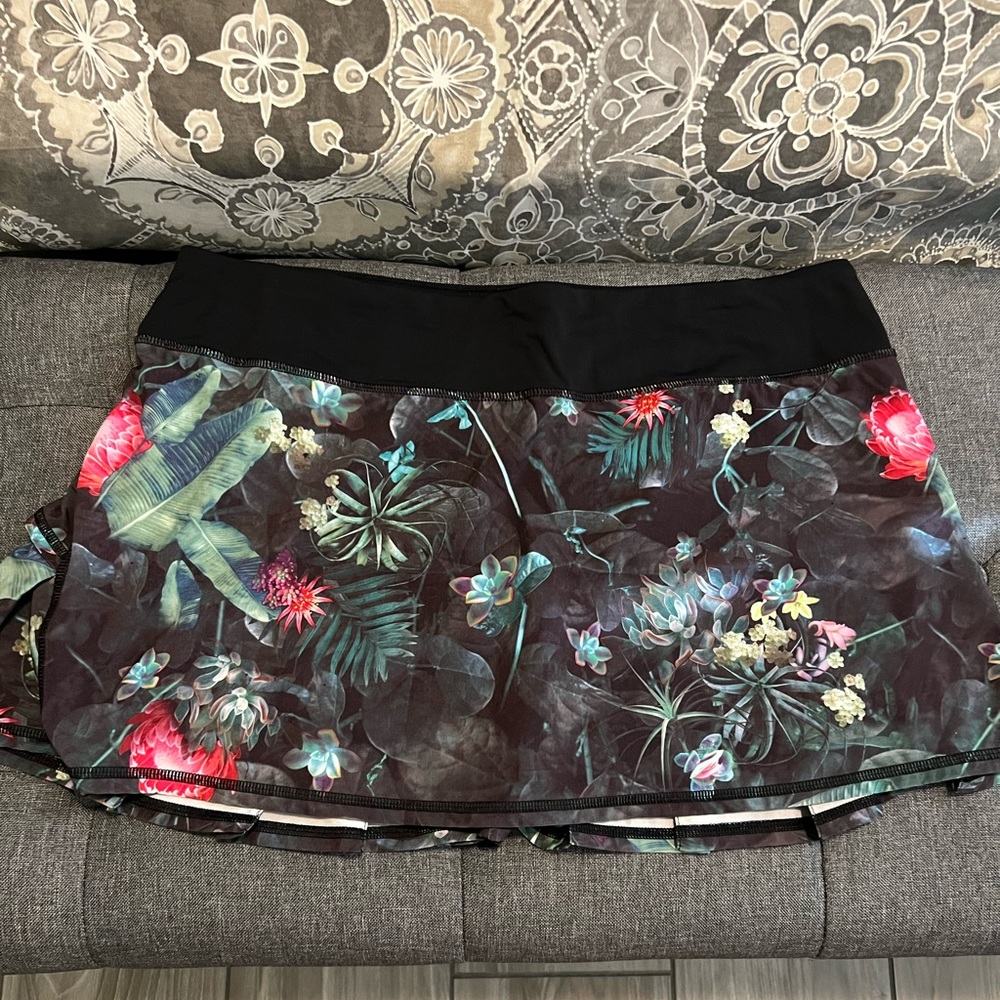 Lululemon workout skort